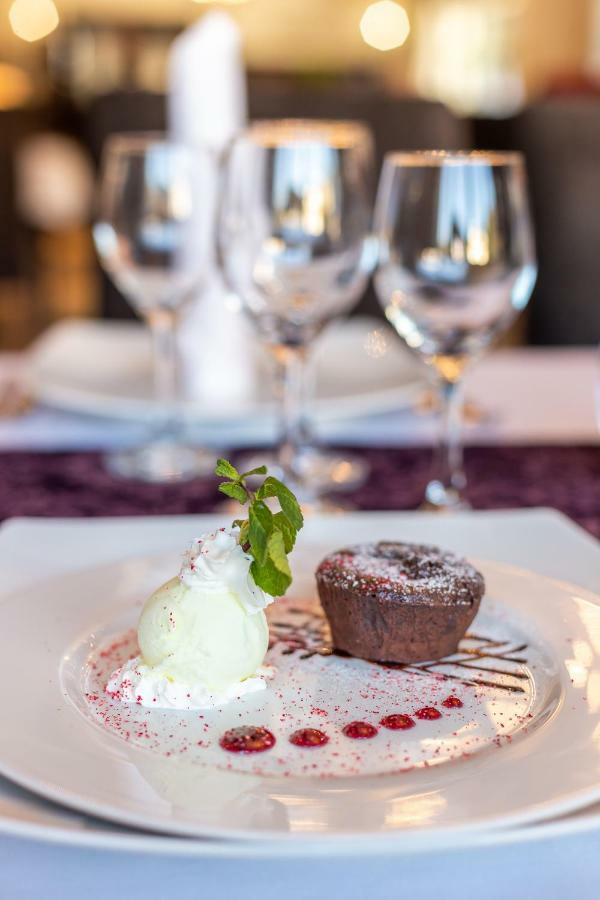 Rizzo Boutique Hotel Poiana Brasov Buitenkant foto